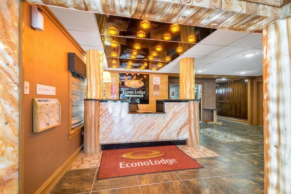 Econo Lodge Saint Albans Exterior foto