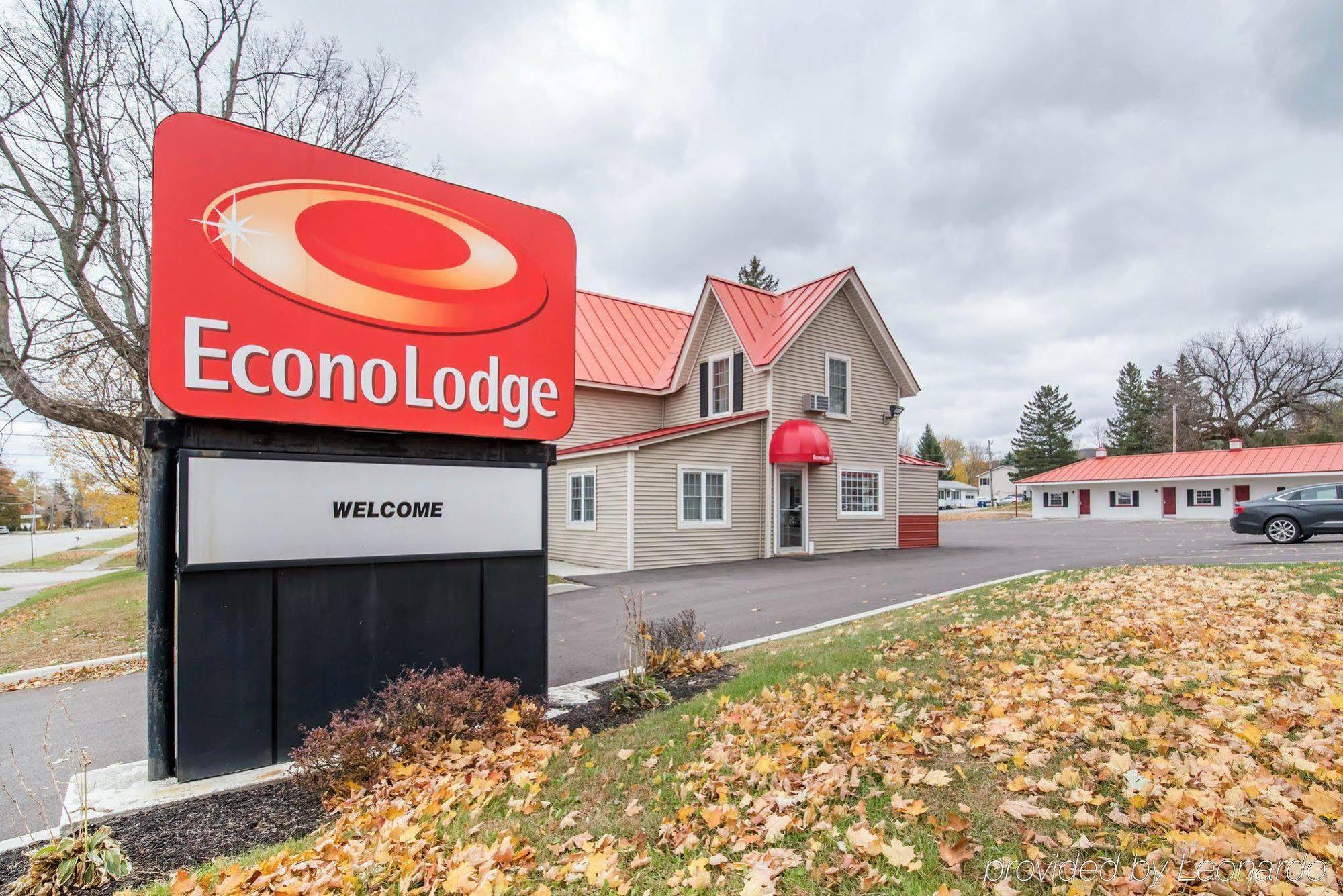 Econo Lodge Saint Albans Exterior foto